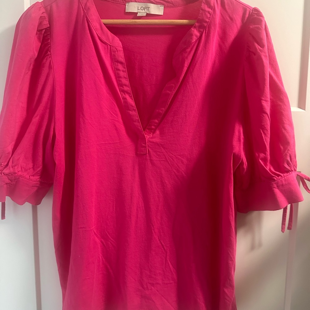 LOFT Fuchsia Puff Sleeve Blouse